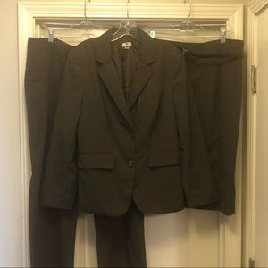 Worthington dark brown suit